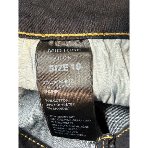 Copperflash Premium Denim Women’s Dark Wash Mid Rise Curvy Shorts‎ Size 10 - Picture 8 of 8